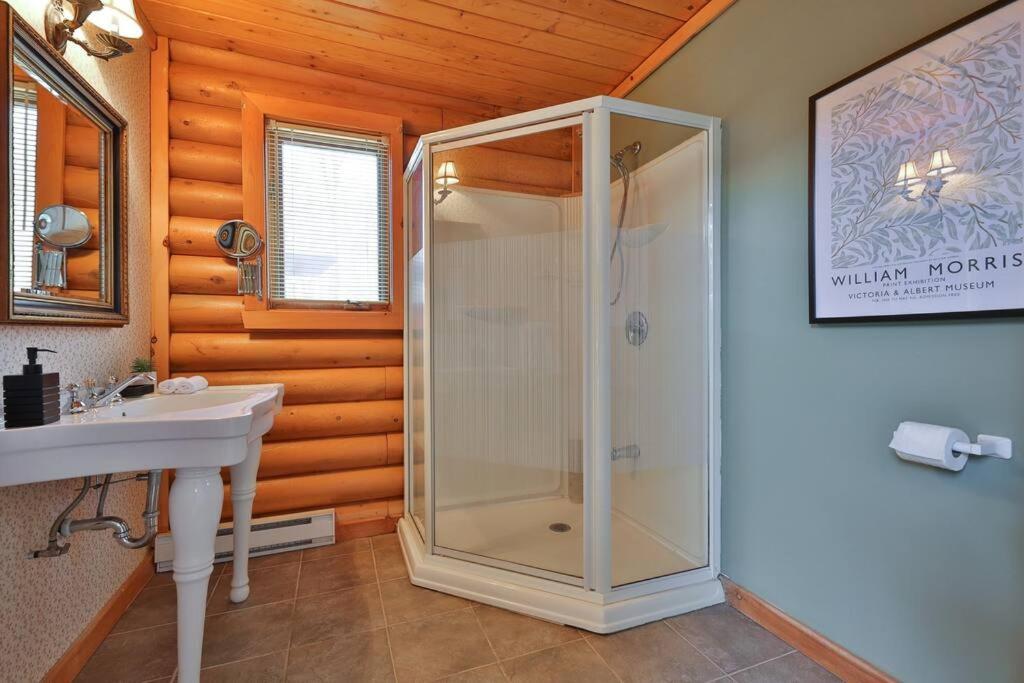 Le Courchevel Luxe Chalet - Private Pool - Jacuzzi - Ski Saint Adolphe D'Howard Экстерьер фото